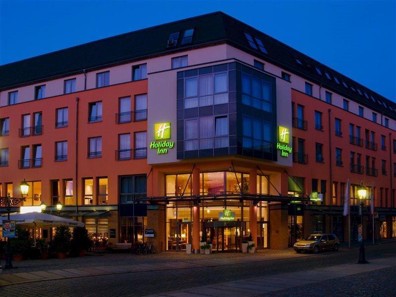 Hotel First